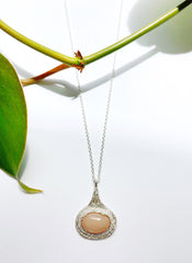 Drip Pendant Necklace w/ Peach Moonstone