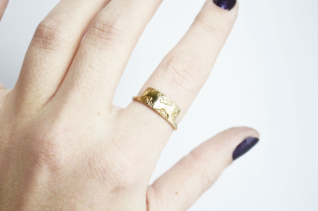 The Air Ring Gold With Diamonds