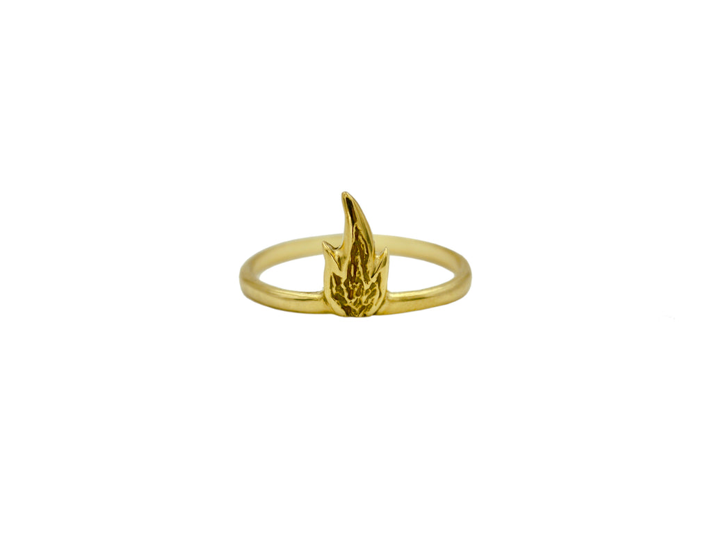 Gold toned Ring with Flame and thin band
